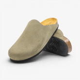 Konnor Mens Clog - Light Khaki Afelpado (suede)