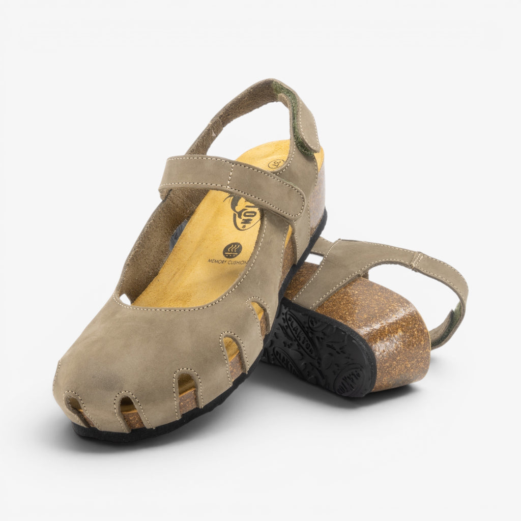 Amy Wedge Womens Sandal - Kaki Nobuck (nubuck)
