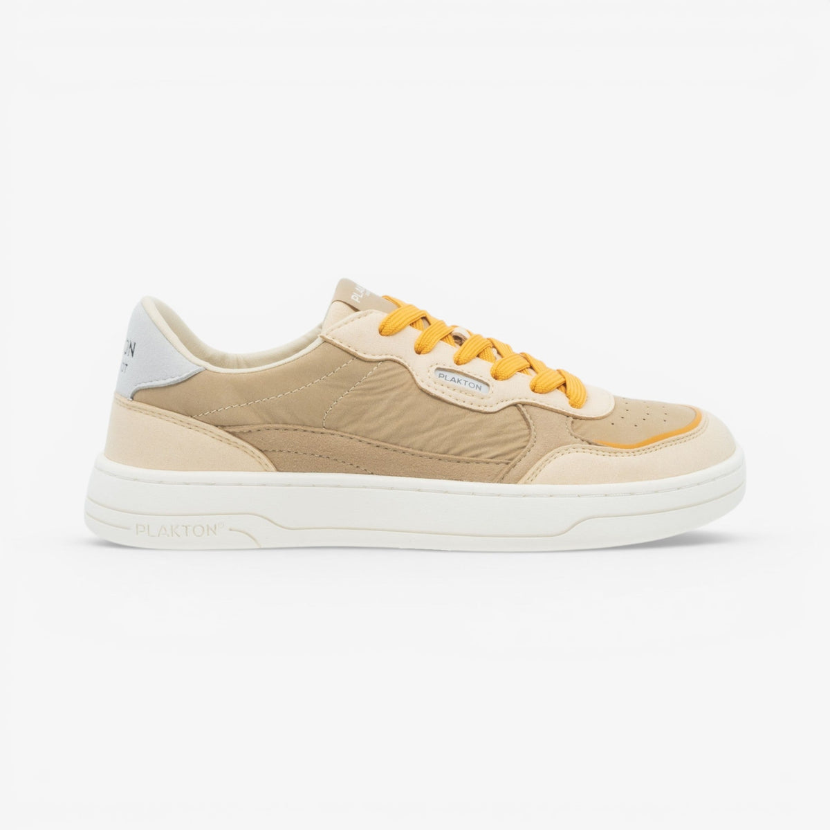 Amai Wrinkled Womens Barefoot Trainers – Sand image 2