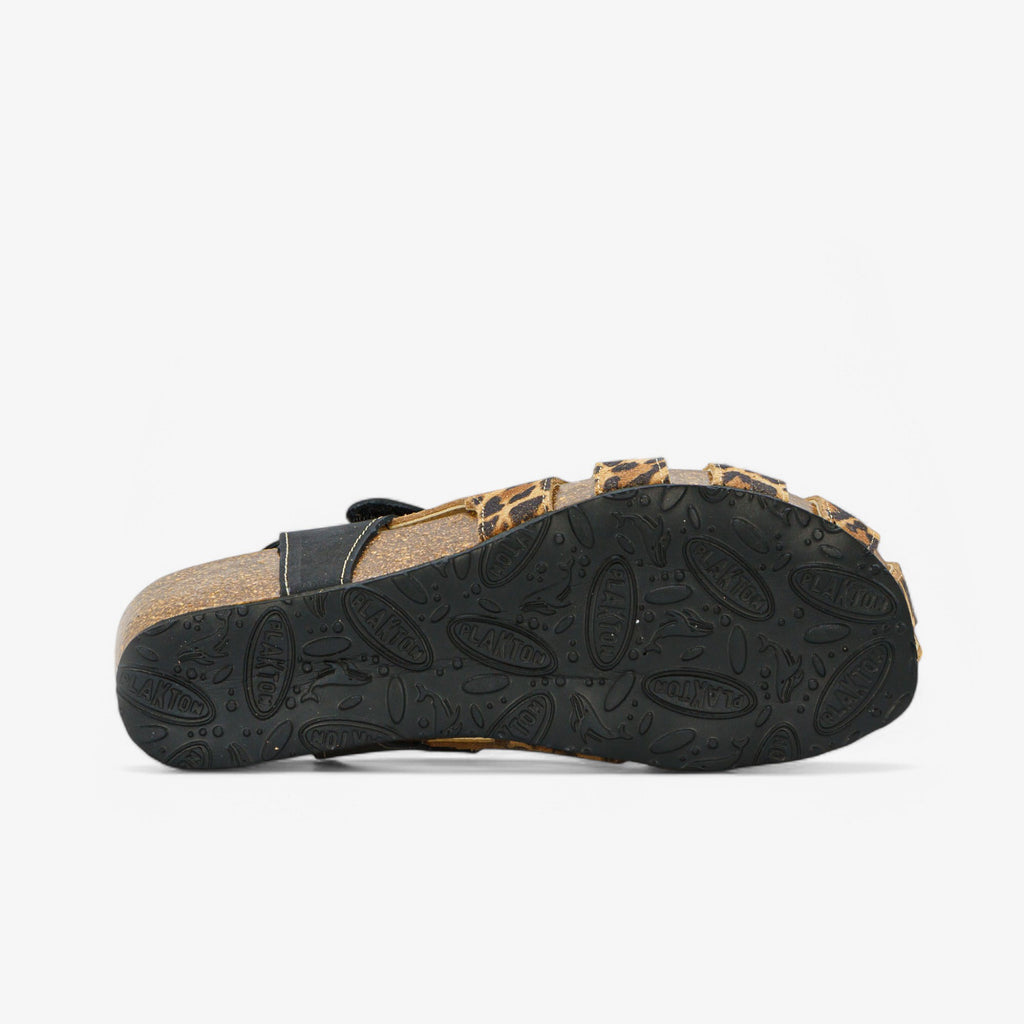 Amy Wedge Womens Sandal - Leopard Print/Negro Nobuck (nubuck)