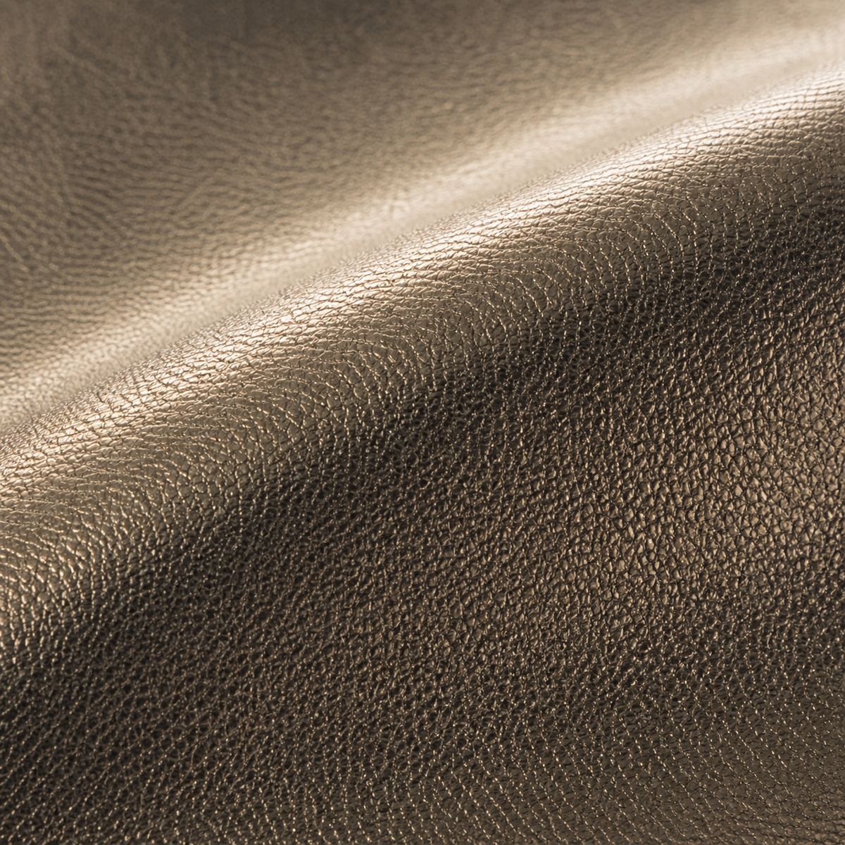 Copell (metallic leather)